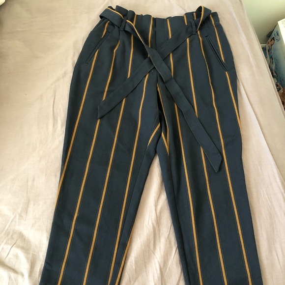 Trousers - Picture 1 of 2